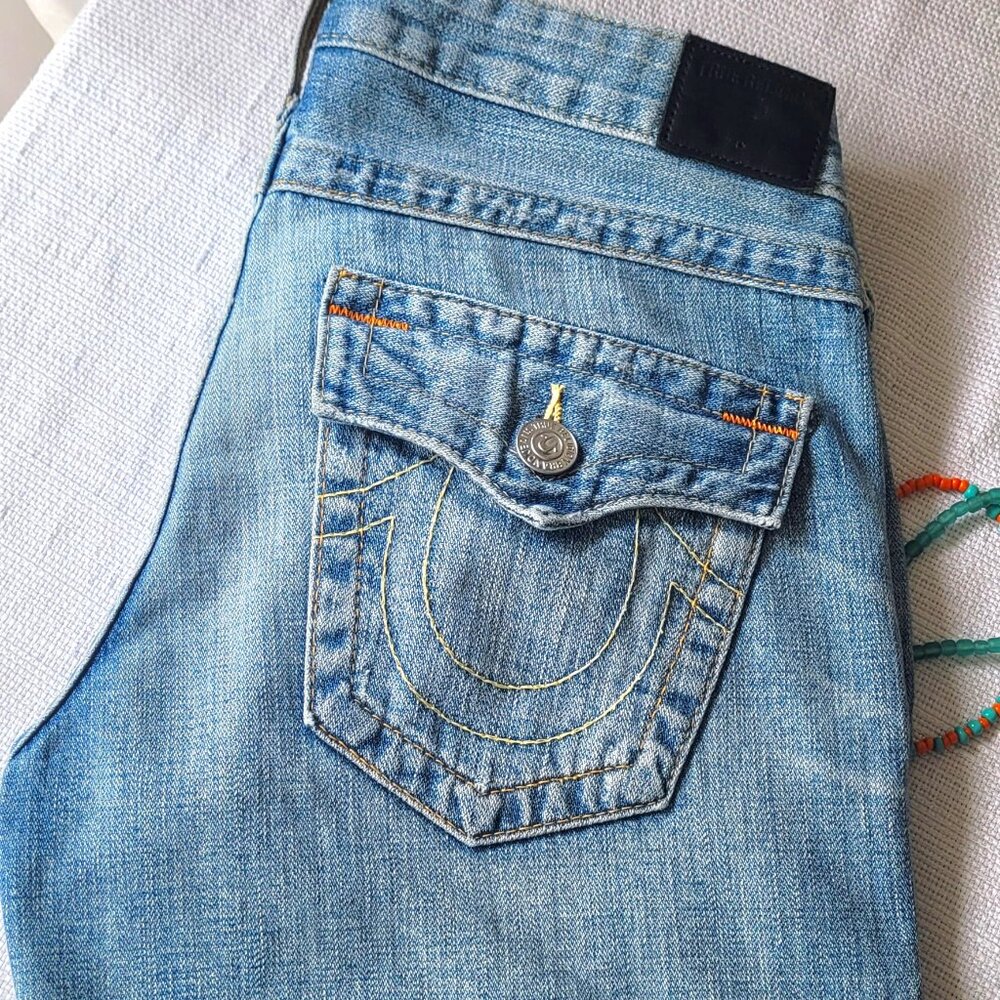 True Religion Women's Bermuda Shorts Light Blue Distressed size 26
